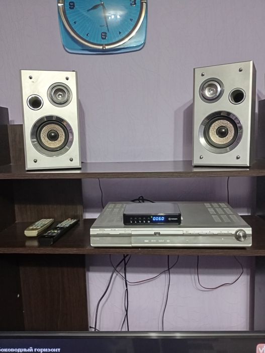 Проигрыватель пластинок Вега .