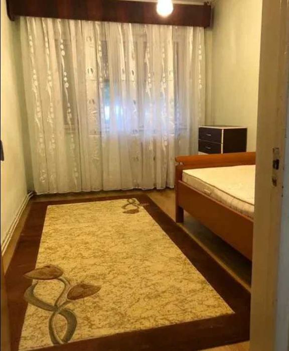 Дава се под наем Тристаен апартамент в Пловдив, Младежки Хълм - 77 кв.м за 188.7 € - Снимка #1