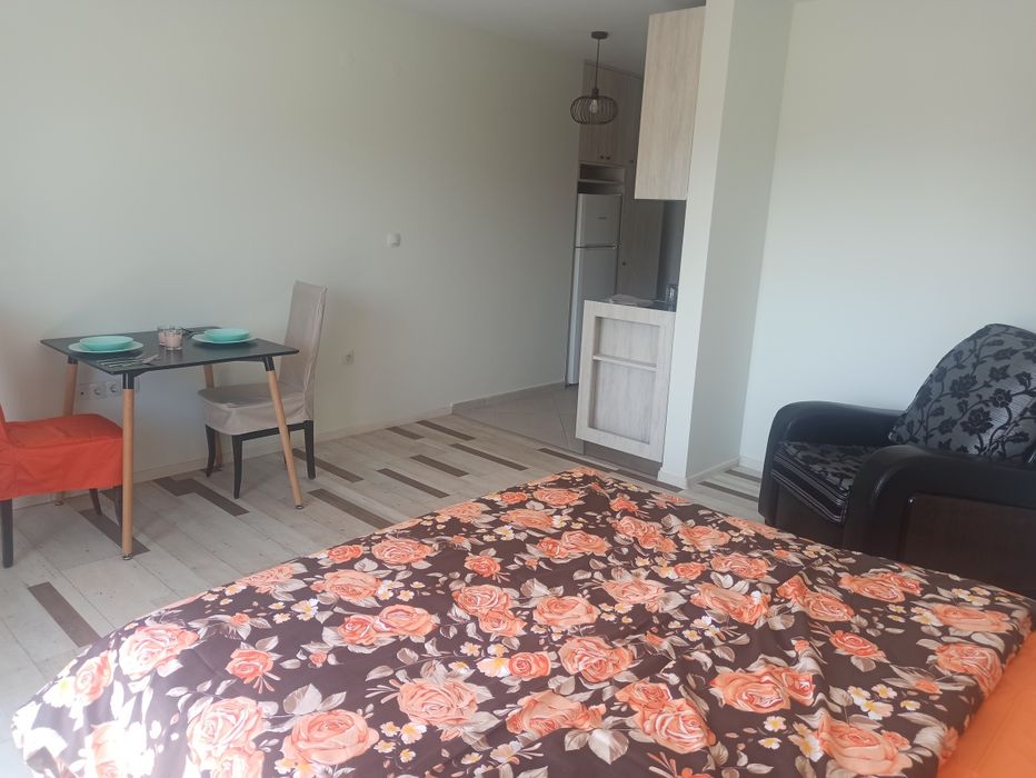 Дава се под наем Едностаен апартамент в Пловдив, Институт по овощарство - 55 кв.м за 279.99 € - Снимка #2