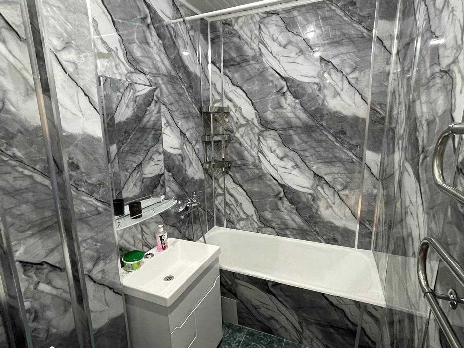 ПРОДАЕТСЯ 3/3/9 Квартира Ор.р: Парк Анхор