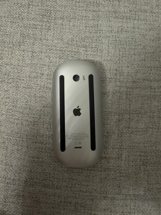 MacBook Pro 15   2019 + зарядка,Apple Mouse