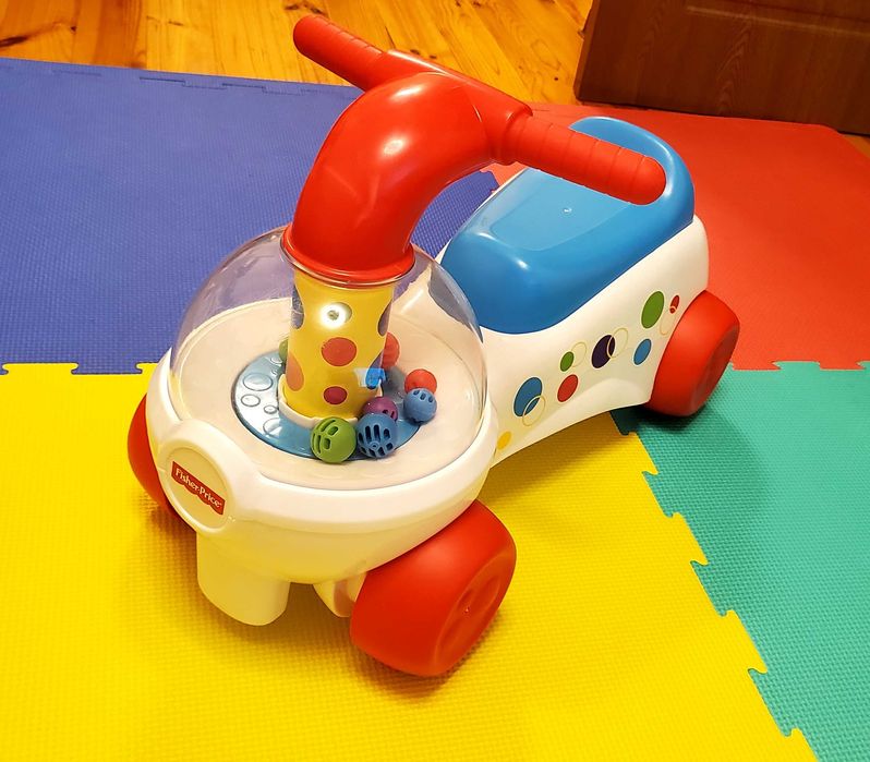 Кола за каране и бутане Fisher Price - Пуканки