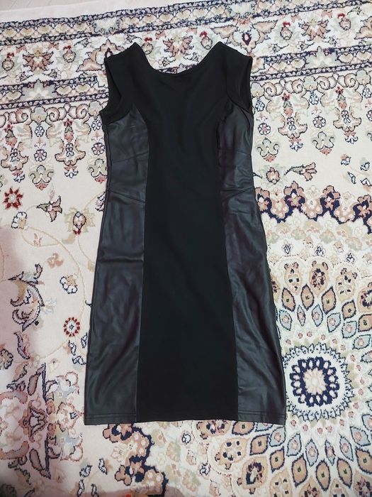 Продам платьев б/у