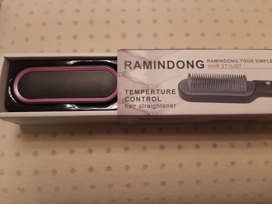 Нова!Електрическа четка за изправяне на коса!