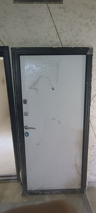 temir eshik sotiladi