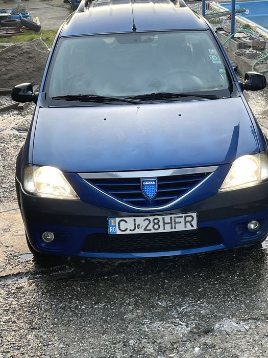 Vand Logan MCV , 7 locuri ,an 2007