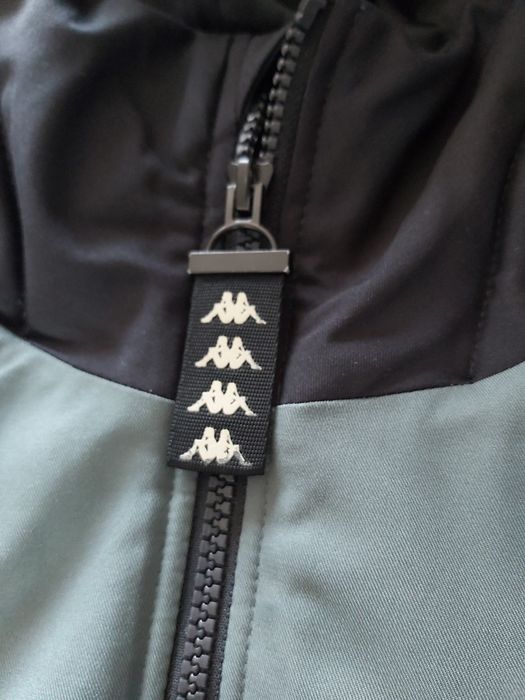 Продам зимнию куртку Kappa