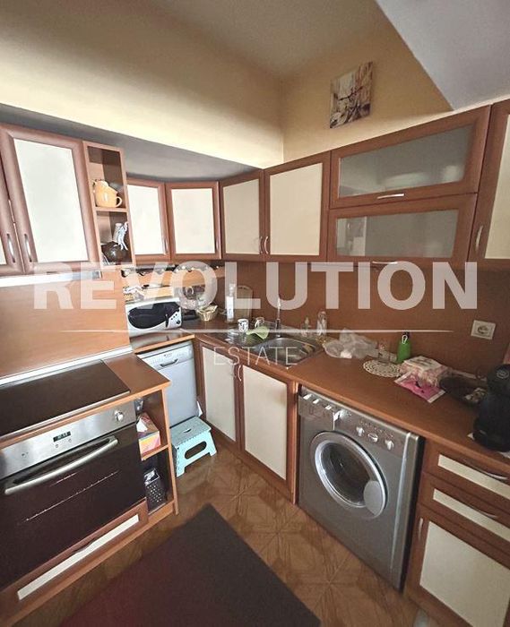 Дава се под наем Четиристаен апартамент в Варна, Лятно кино Тракия - 105 кв.м за 500 € - Снимка #9