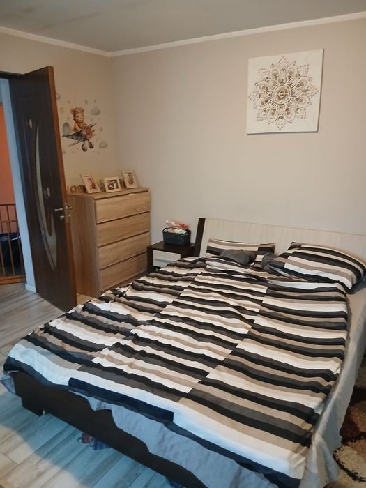 Vând casa în cartierul Gradiste , teren 550 mp