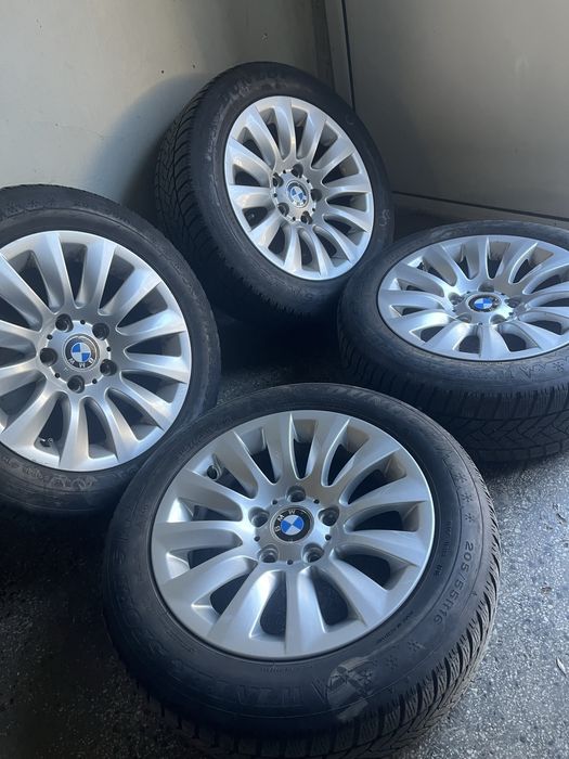 Оригинални БМВ джанти със зимни гуми