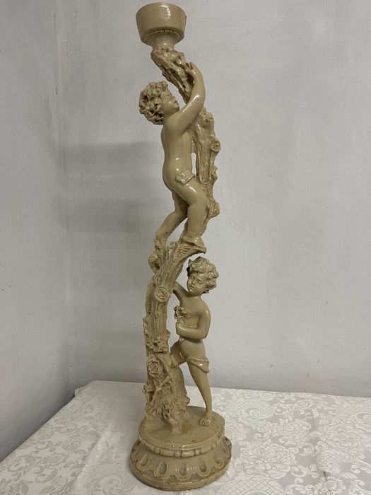 Statuetă vintage