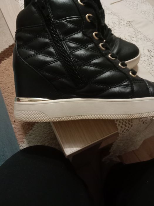 Adidași Aldo numărul 33