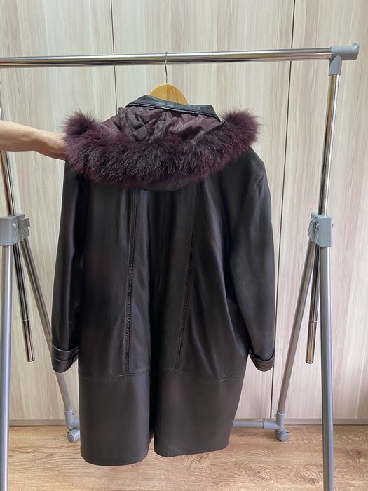 Дамско манто от естествена кожа