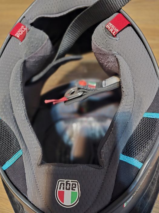 Casca AGV PISTA GP RR Futuro carbon forjat