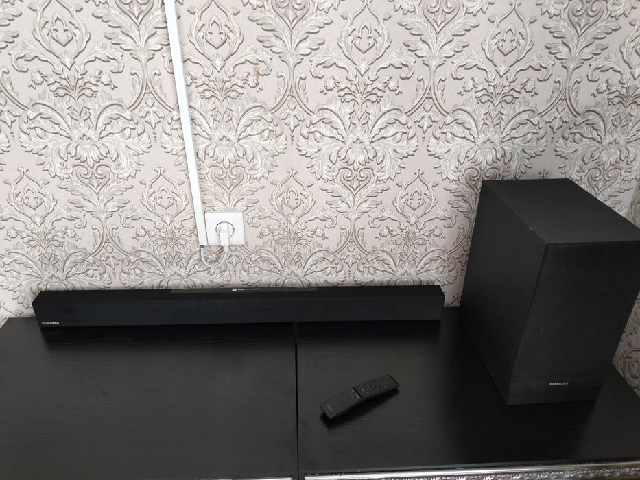 Саунд бар самсунг модель HW-R430