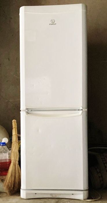 Продаеться холодильник infiniti