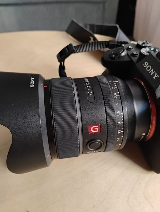 Sony  a7 II și Sony a7RIV (noi) + Godox QT400 II M + SEKONIC L-308X