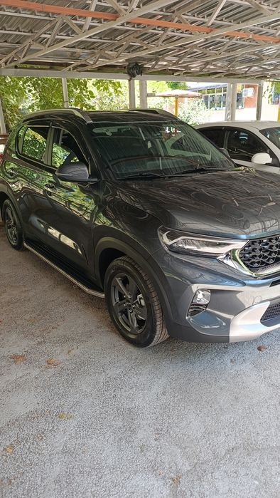 Продаю Kia Sonet 2026 г. пробег - 7100 км