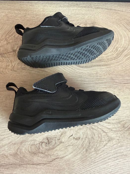 Маратонки Nike черни