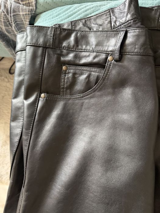 Кожени панталони