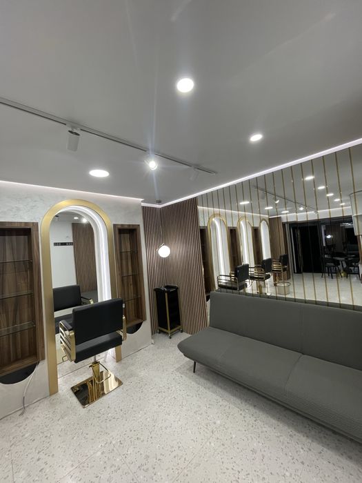 De inchiriat salon coafor /cosmetica