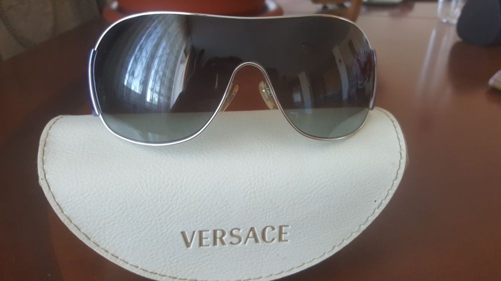 Очки женские солнцезащитные