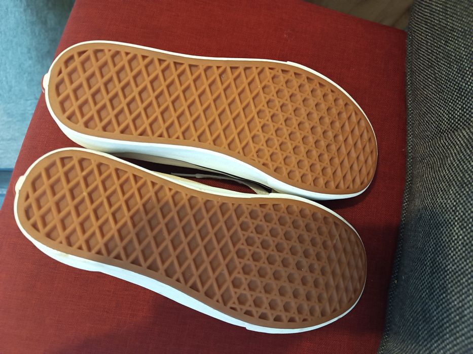 Дамски кецове Vans
