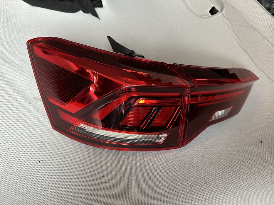 Stopuri stânga led vw t roc.2ga945095.d.2ga945093.b.