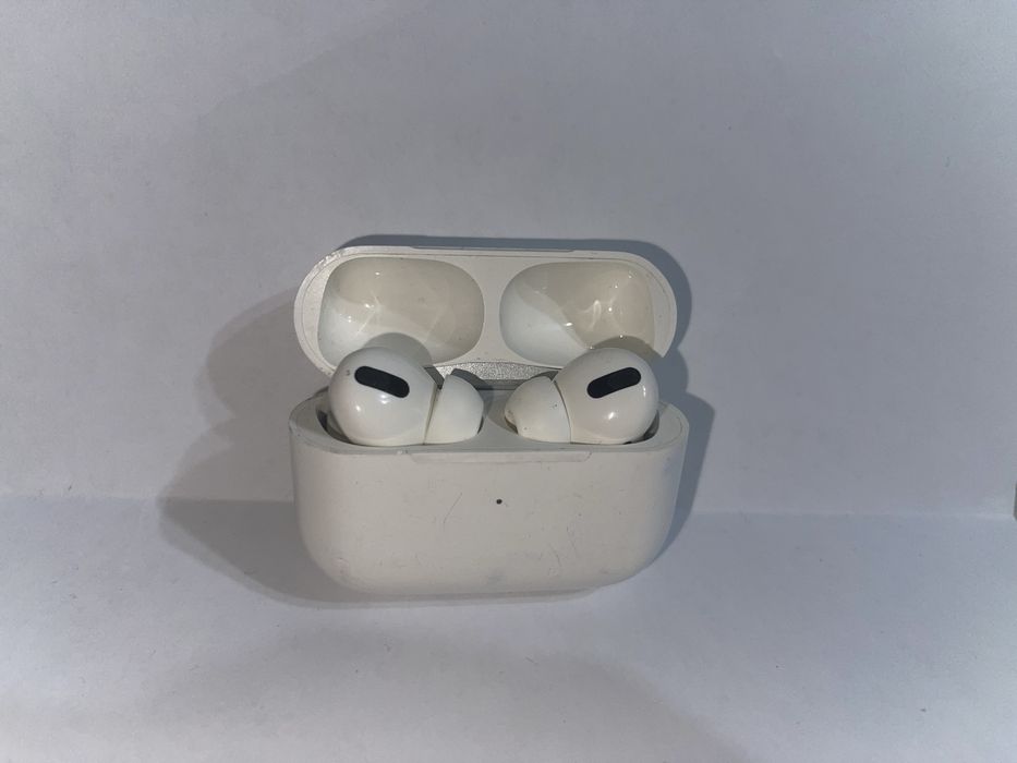 AirPods Pro робочие