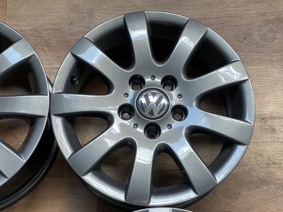 Jante 15 originale vw golf 5 6 7 , touran , jetta , 5x112 , 6.5j et 50