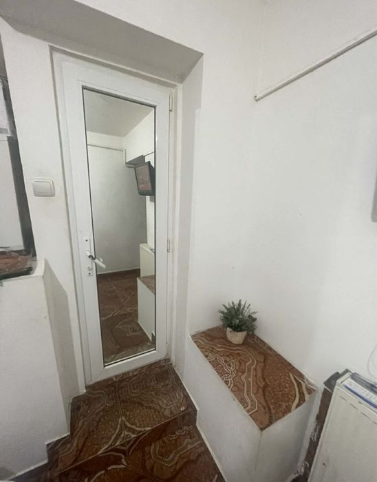 Vand apartament 3 camere