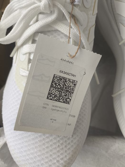 Кроссовки Adidas run falcon новые