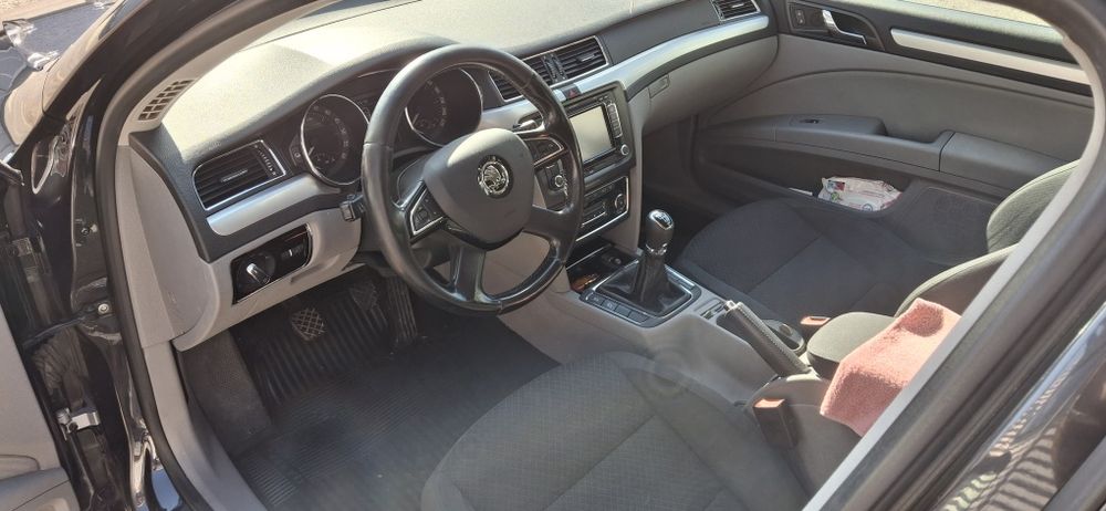 Vand /schimb skoda superb