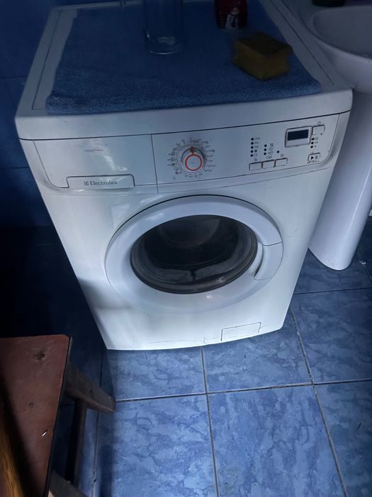 Mașină de spălat rufe