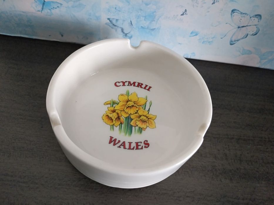 Керамичен пепелник от Уелс