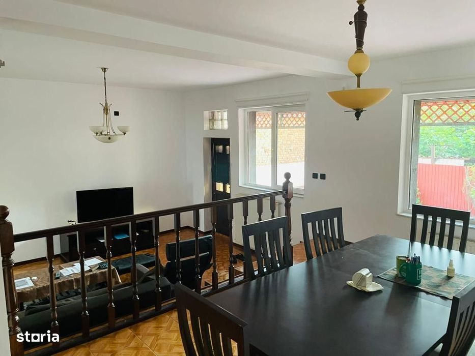 Casa S+P+1E+M,232 mp,zona Colentina