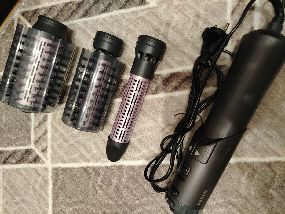 Електрическа четка за коса philips