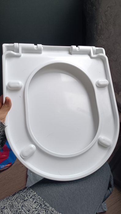 Продам сиденье на унитаз