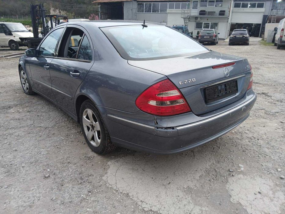 Mercedes E220 2.2 cdi, 2004 г на части