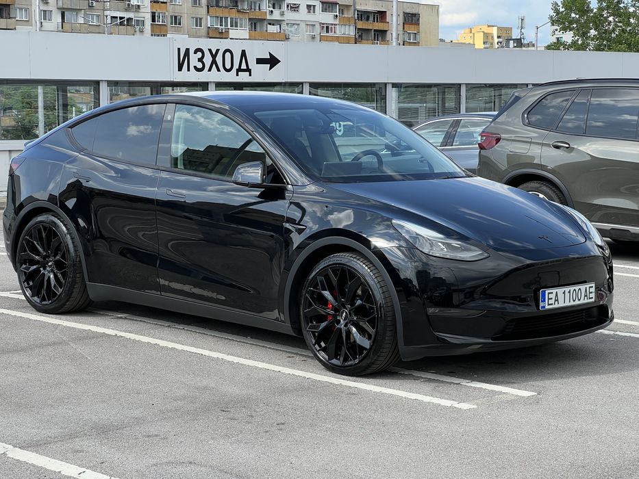 Tesla Y Performance