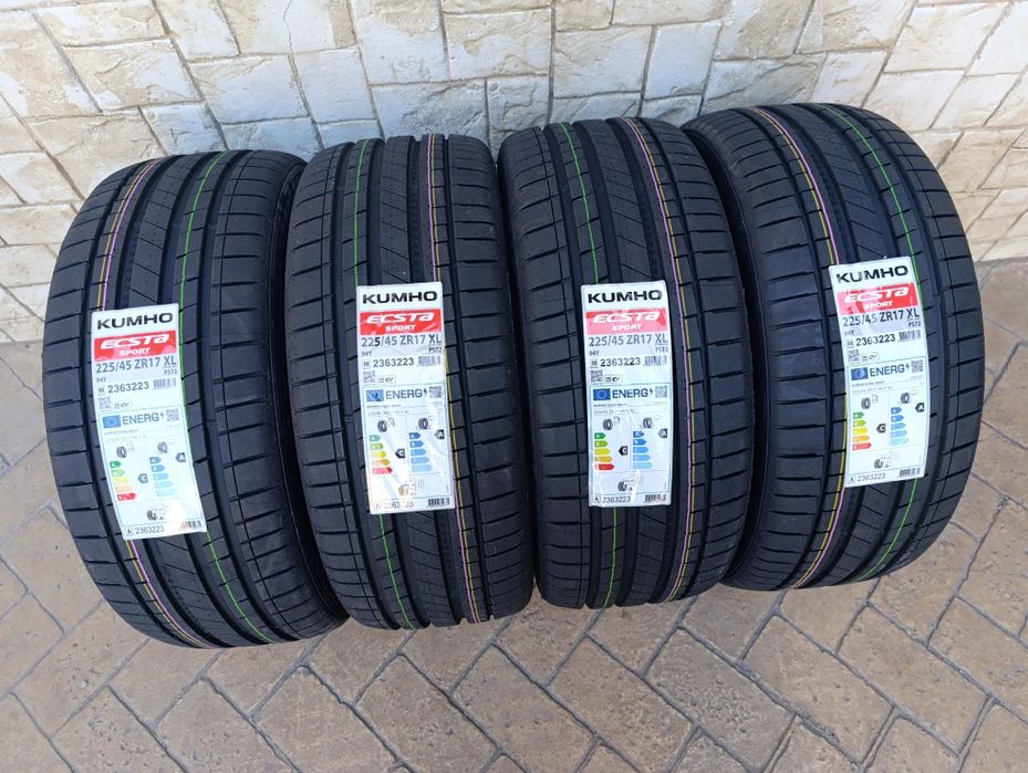 Нови гуми Kumho 225/45/17 XL Ecsta Sport, DOT 5125