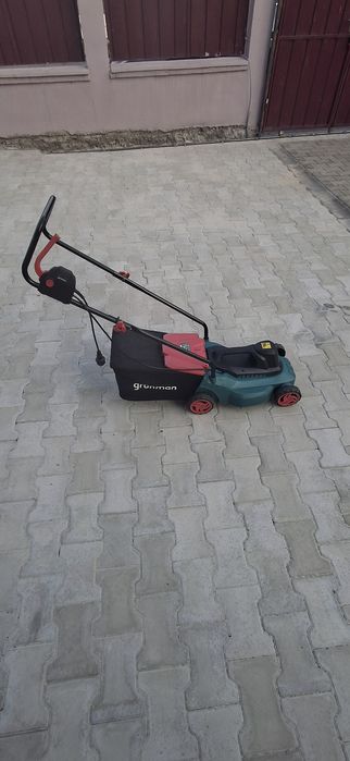 Mașină electrică de cosit iarba(tuns gazonul)