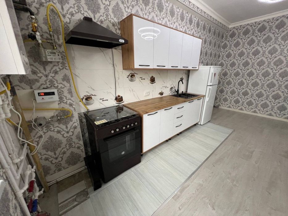 Продается 1 комнатная новостройка ЖК Менинг Уйим Юнусабад 13