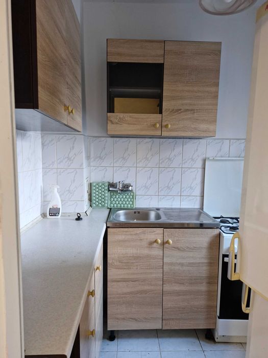 Garsoniera de închiriat