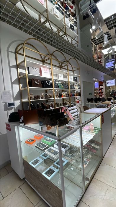 Продается островок ТЦ “Akkala Mall”