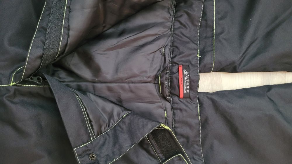 Pantaloni grosi bărbat