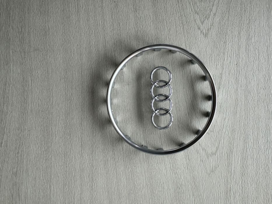 Емблема и рамка за волан ауди audi аербег