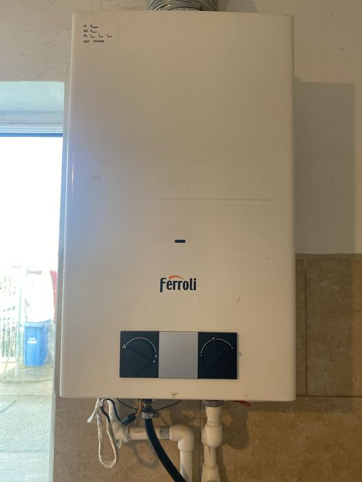 Boiler pe butelie Ferroli