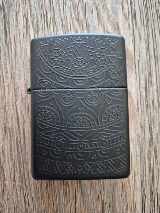Bricheta Zippo noua