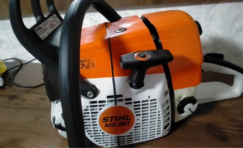 Продам бензопилу